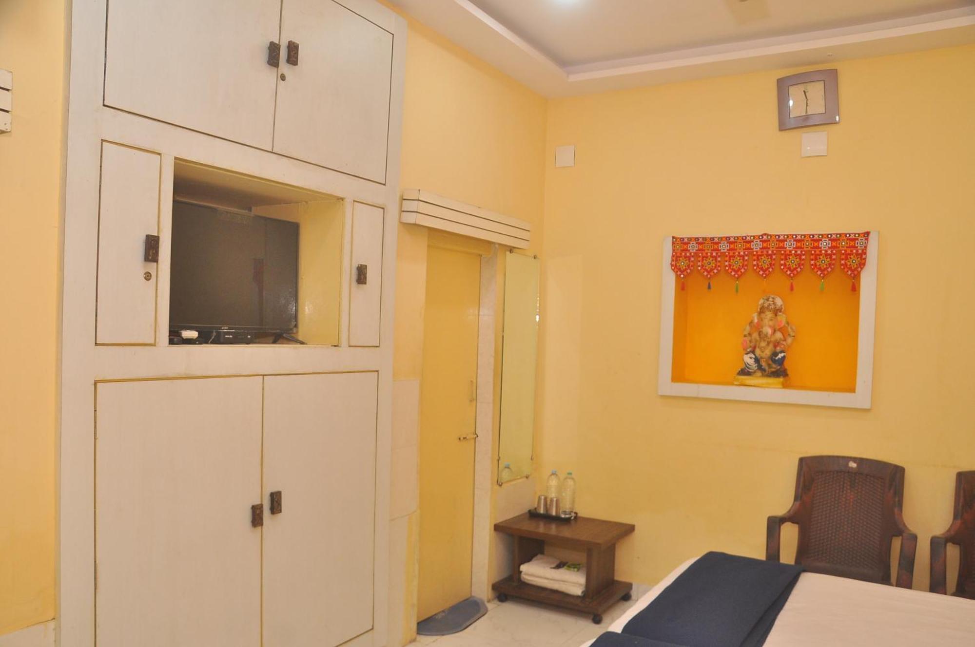 Chitrakut Bungalows Dwarka  Exterior photo
